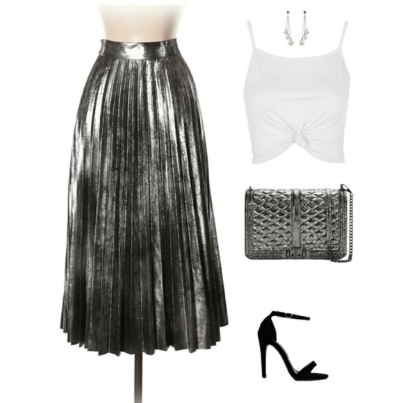 Zara Dresses & Skirts - Bloggers Fave Zara Pleated Silver Gun Metal Skirt